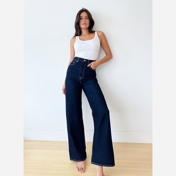 Levi's Denim - NWT Levi's Premium High Loose High Rise Wide Jean